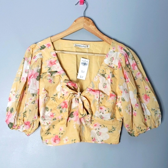 Abercrombie & Fitch Tops - Abercrombie & Fitch Tie-Front Puff Sleeve Top New M Cottagecore Peasant